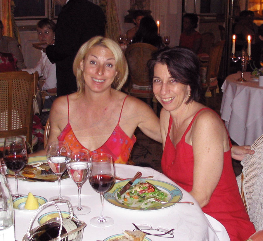 Lisa and Ginni 2.jpg 183.4K